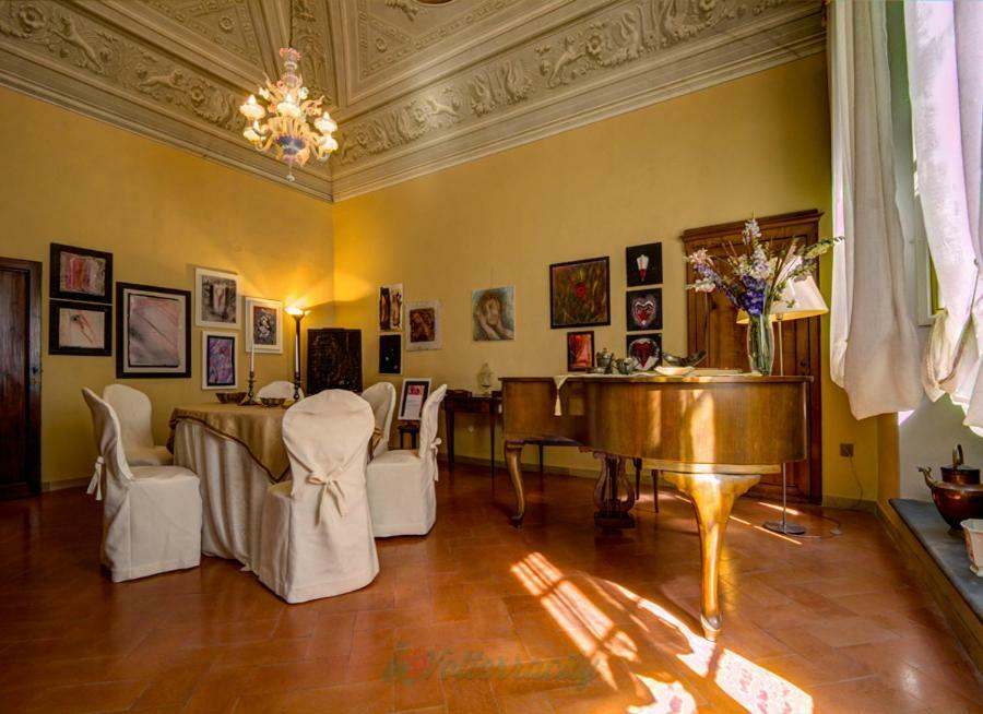 Vila Residenza Storica Palazzo Ricciarelli Volterra Exteriér fotografie